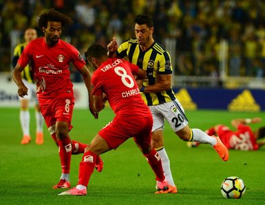 Fenerbahçe-Antalyaspor maçında dikkat çeken detay