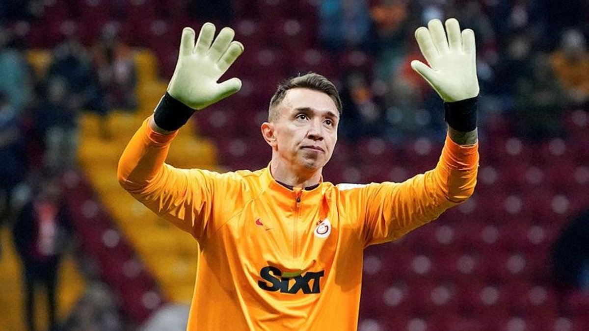 Muslera'nın tarihi gecesi