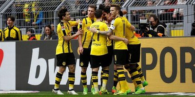 Dortmund gol oldu yağdı