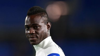 Mario Balotelli Genoa Ile Imzaliyor Son Dakika Italya Serie A Haberleri Fotomac