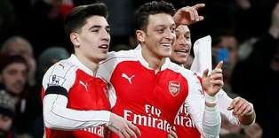 Özil'den Erdoğan'a ziyaret