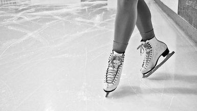 Rus ve Belaruslu buz pateni sporcularına turnuva yasağı!