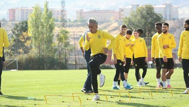 Son dakika: Yeni Malatyaspor Christian Cueva ile yollarını ayırdı!