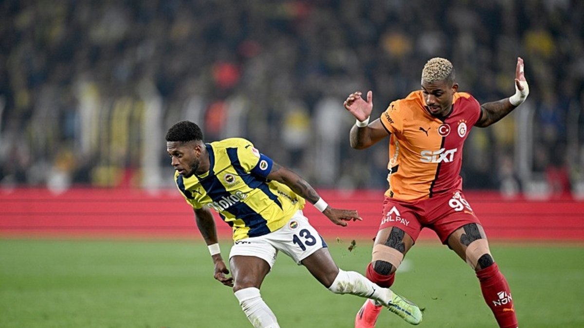 Fenerbahçe derbide penaltı bekledi Fenerbahçe derbide penaltı bekledi