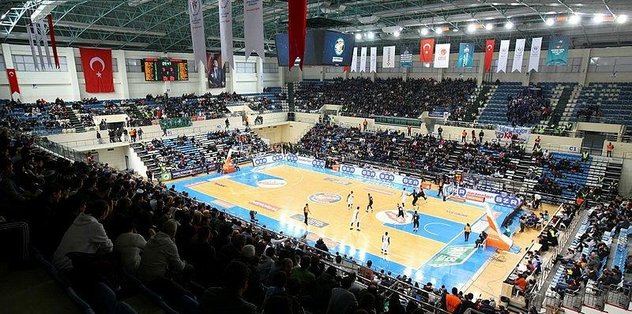 Taraftara davet var