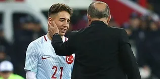 Gençlere övgüler yağdırdı