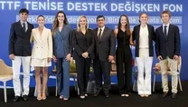Tenise büyük destek