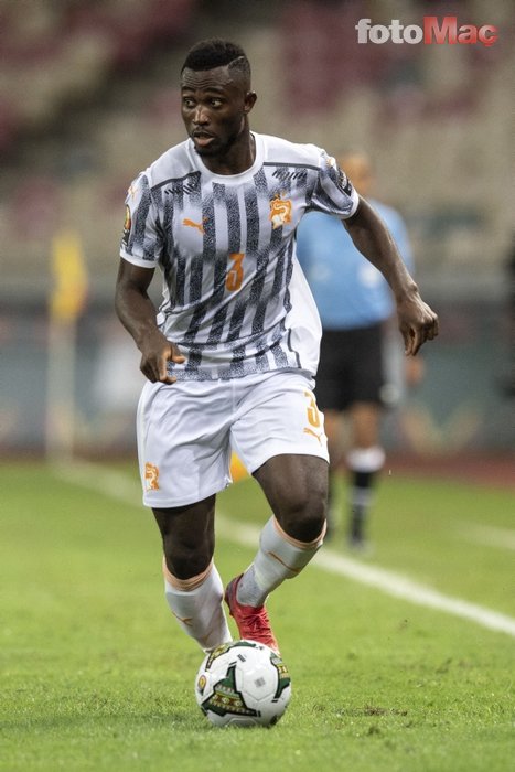 Fenerbahçe sol bek transferi yapmaya hazırlanıyor! Ghislain Konan...