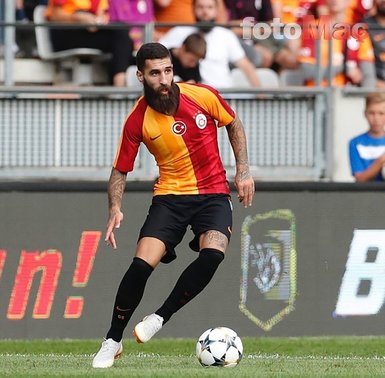 Galatasaray’da Fatih Terim neşteri vurdu! 6 ayrılık birden