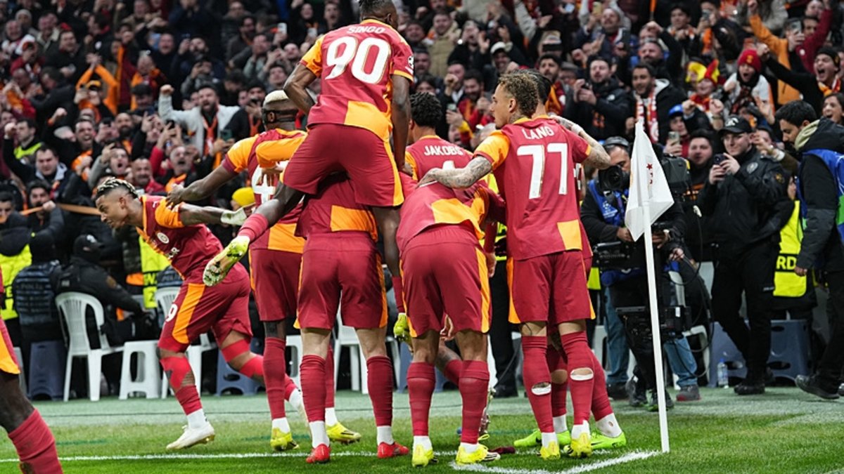 Galatasaray'ın Liverpool galibiyeti yabancı basında! İşte atılan manşetler