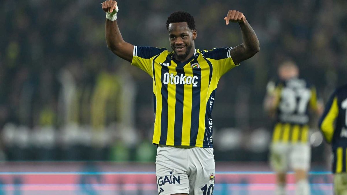 Jhon Duran Zenit yolunda