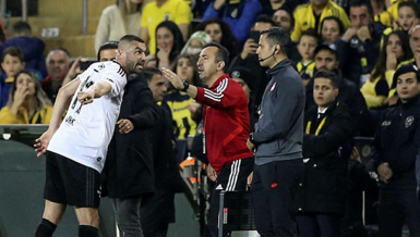 Burak: Sen gir oyna!