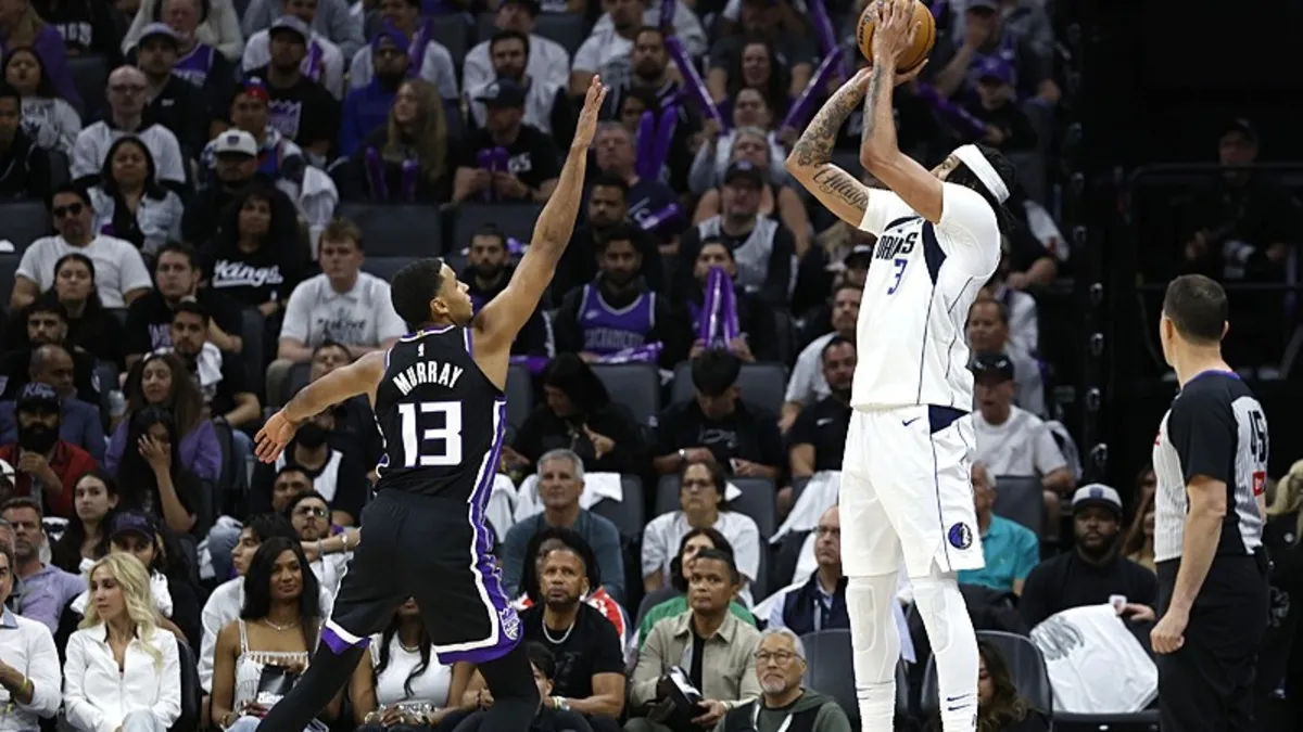 Dallas Mavericks play-off iddiasını sürdürdü