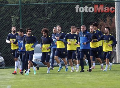 Kolarov’dan flaş transfer açıklaması! Fenerbahçe...