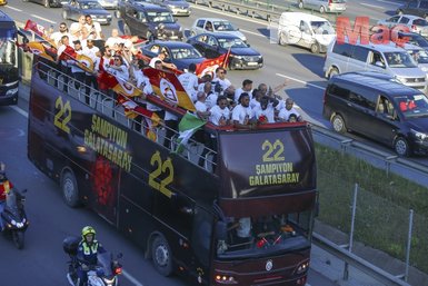 Erman Toroğlu’ndan Galatasaraylılara şok sözler: Fener’den korkuyorsunuz!