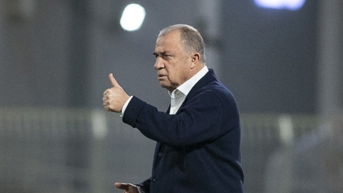 Fatih Terim Süper Lig'deki şampiyonluk favorisini açıkladı! Fenerbahçe ve Galatasaray... Fatih Terim Süper Lig'deki şampiyonluk favorisini açıkladı! Fenerbahçe ve Galatasaray...