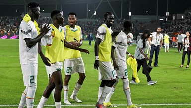 Senegal ve Kamerun turladı