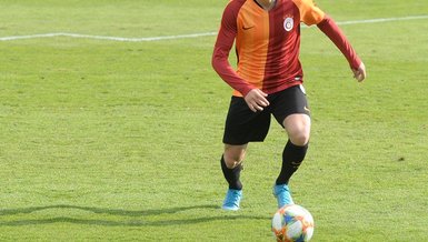 Son dakika transfer haberi: Galatasaray'ın genç oyuncuları Süleyman Luş ile Abdussamed Karnuçu Bandırmaspor'da