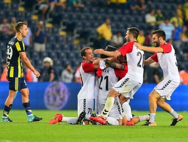 Fenerbahçe’nin Şampiyonlar Ligi’ndeki rakipleri buna bağlı!