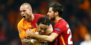 Adanaspor maçı kadrosunda Sneijder ve Hakan yok!