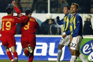 Unutulmaz fotoğraflarla Fenerbahçe-Galatasaray rekabeti