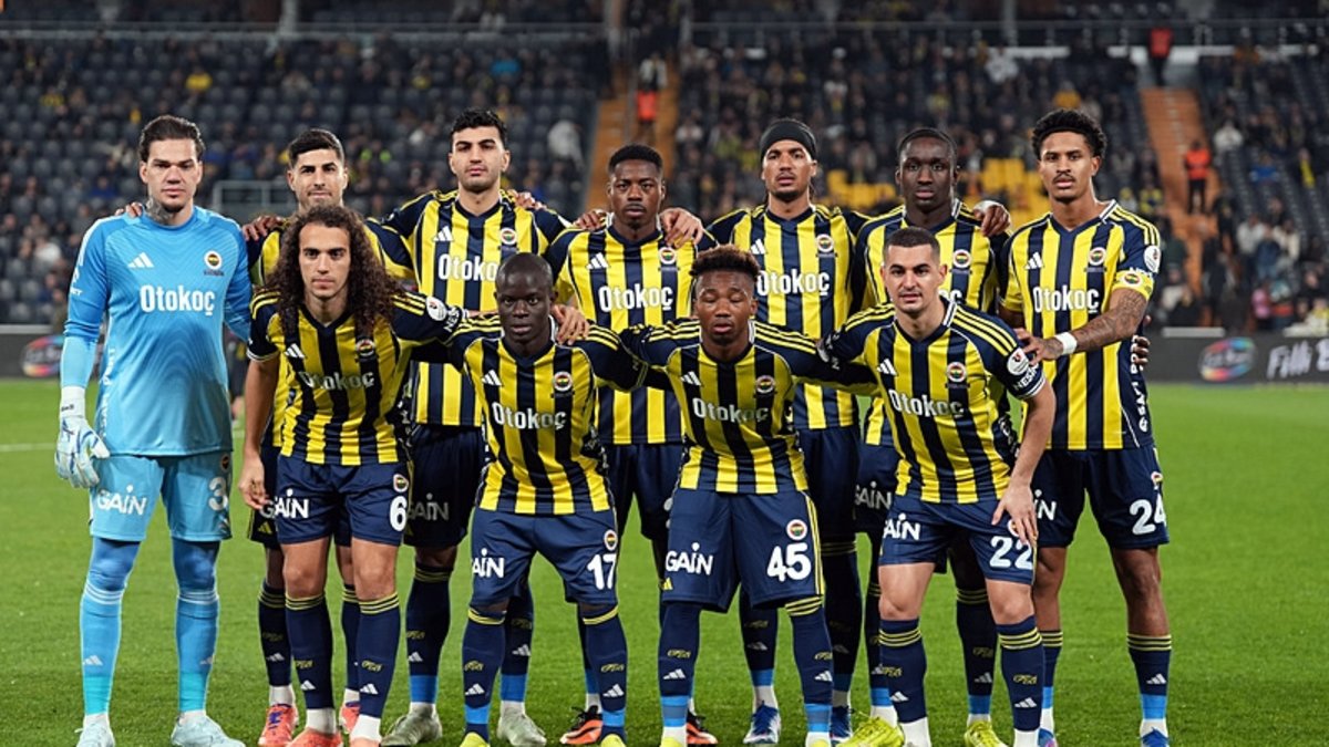 Fenerbahçeli isme Komşu'dan transferleri kancası!