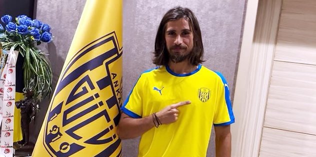 Tiago Pinto, MKE Ankaragücü ile olan sözleşmesini tek taraflı feshetti