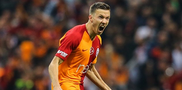 Forma Linnes’in ağzında!