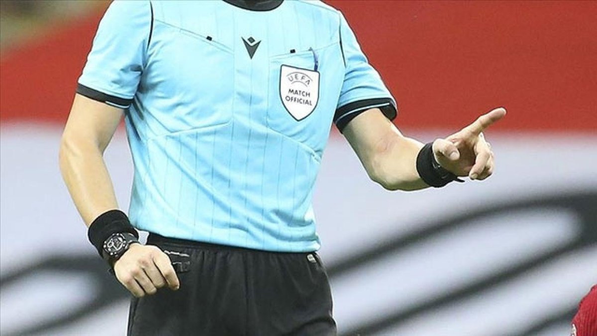 UEFA'dan 2 hakem hakında men cezası!