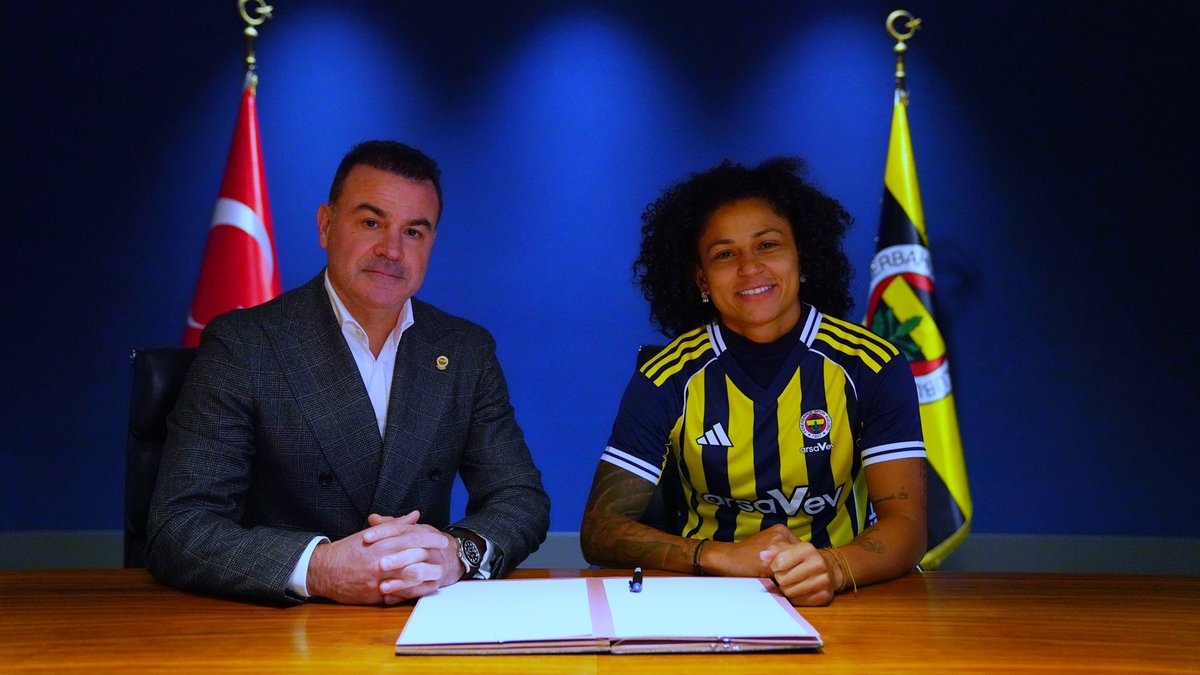 Fenerbahçe arsaVev Maria Aparecida Souza Alves transferini duyurdu!
