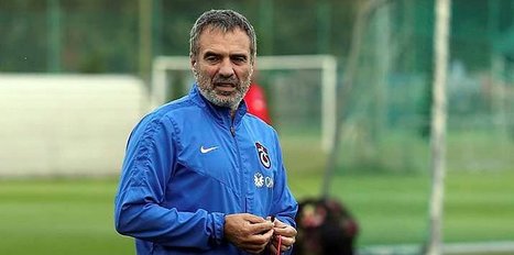 Ersun Yanal'dan camiaya mesaj