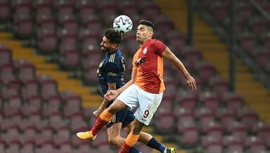 Fenerbahçe'de Jose Sosa beğenilmedi