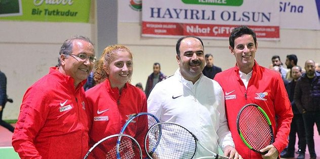 Şanlıurfa'da tenis tesisi açıldı