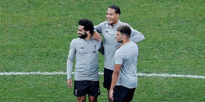 Van Dijk'tan kadın hakem yorumu