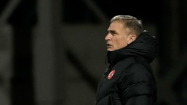 Stefan Kuntz maçı seyretti