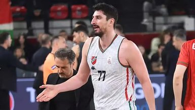 Muhsin Yaşar G.Saray’da