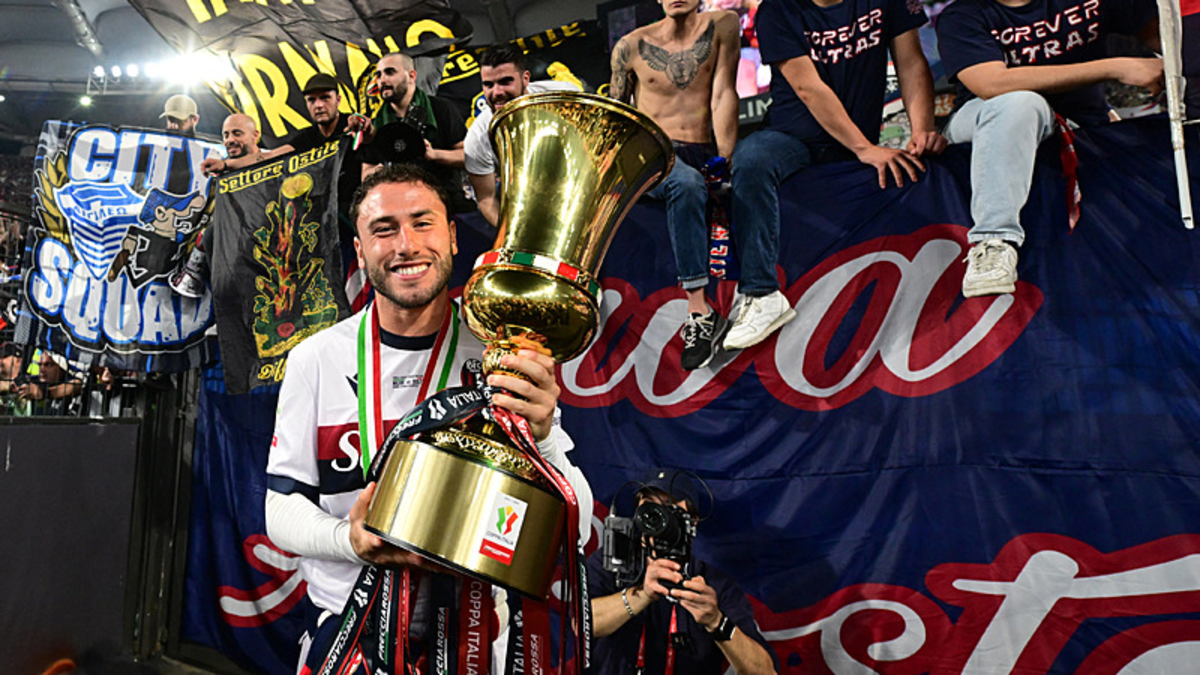 TRANSFER HABERİ | Galatasaray'da sağ beke Davide Calabria!
