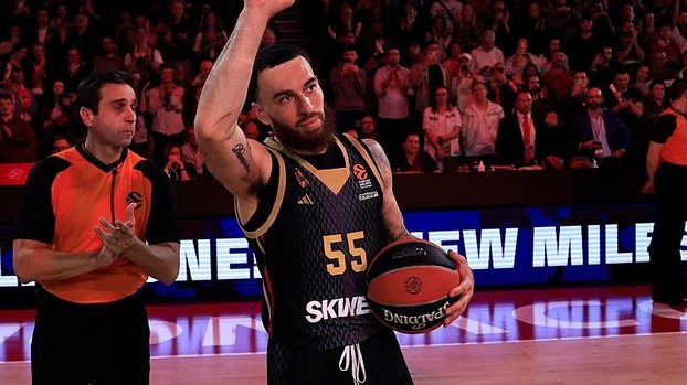 Mike James Avrupa Ligi tarihine geçti!