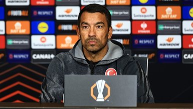 Giovanni Van Bronckhorst: Yaşadığı sakatlıktan...