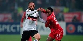 Beşiktaş'ta beş futbolcu sınırda