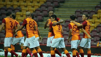 Galatasaray 1 Hafta Icinde 3 Maca Cikacak Son Dakika Galatasaray Haberleri Fotomac
