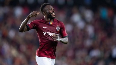 İmza için 500 bin euro istedi