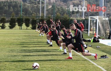Türkiye maçı öncesi Arnavutluk’ta kriz!