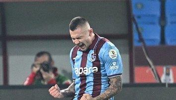 Alkışlar Zubkov'a
