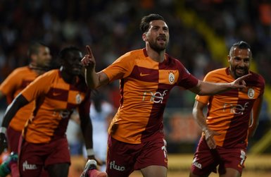Alayaspor - Galatasaray maçındaki ofsayt tartışmaları bitmedi!