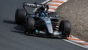 Sprintte George Russell fırtınası
