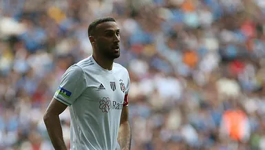Kara Kartal’da 3 imza birden