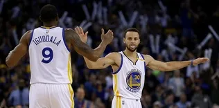 Warriors’tan üst üste 10. galibiyet