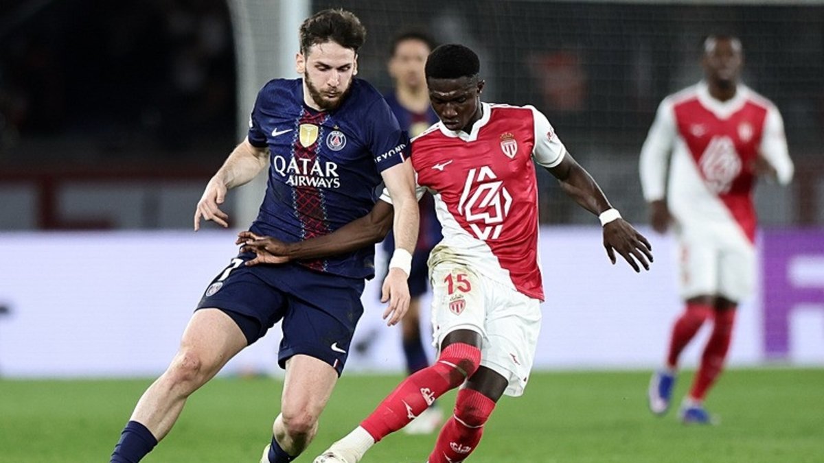 Fenerbahçe’den orta sahaya sürpriz hamle! Radarda Senegalli yıldız var