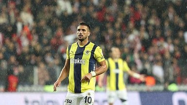 Tadic görüşme odasına